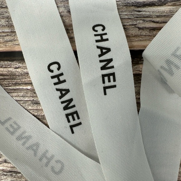 Chanel authentic ribbon 96 inches​​ - Picture 2 of 2